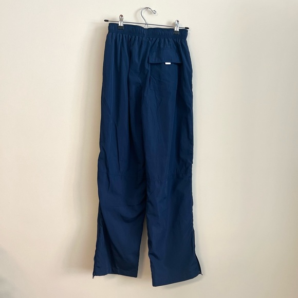 NWOT Brandy Melville Windbreaker Sweatpants - Picture 3 of 5
